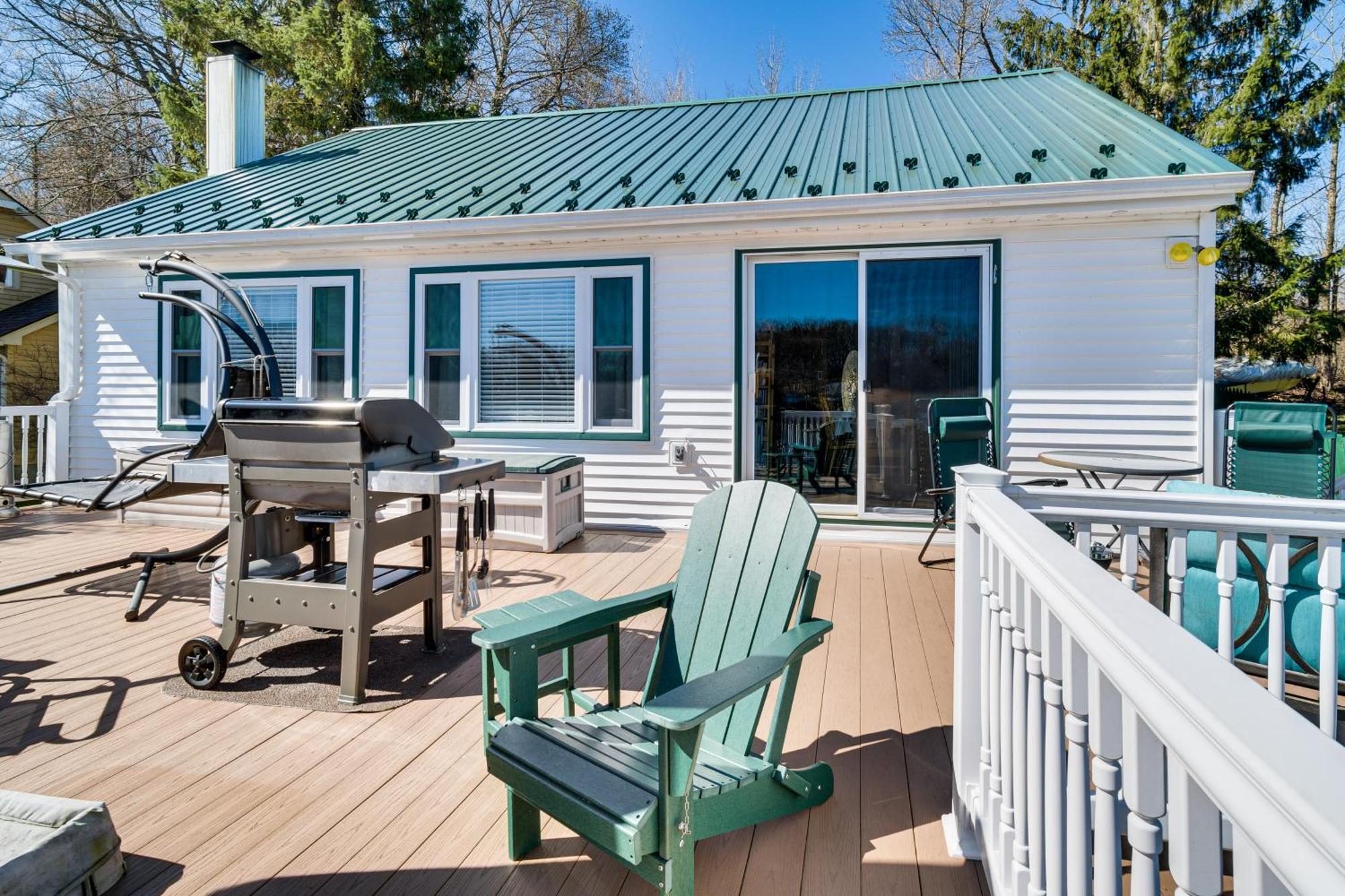 Waterfront Wolcott Vacation Rental With Deck And Views Exterior foto