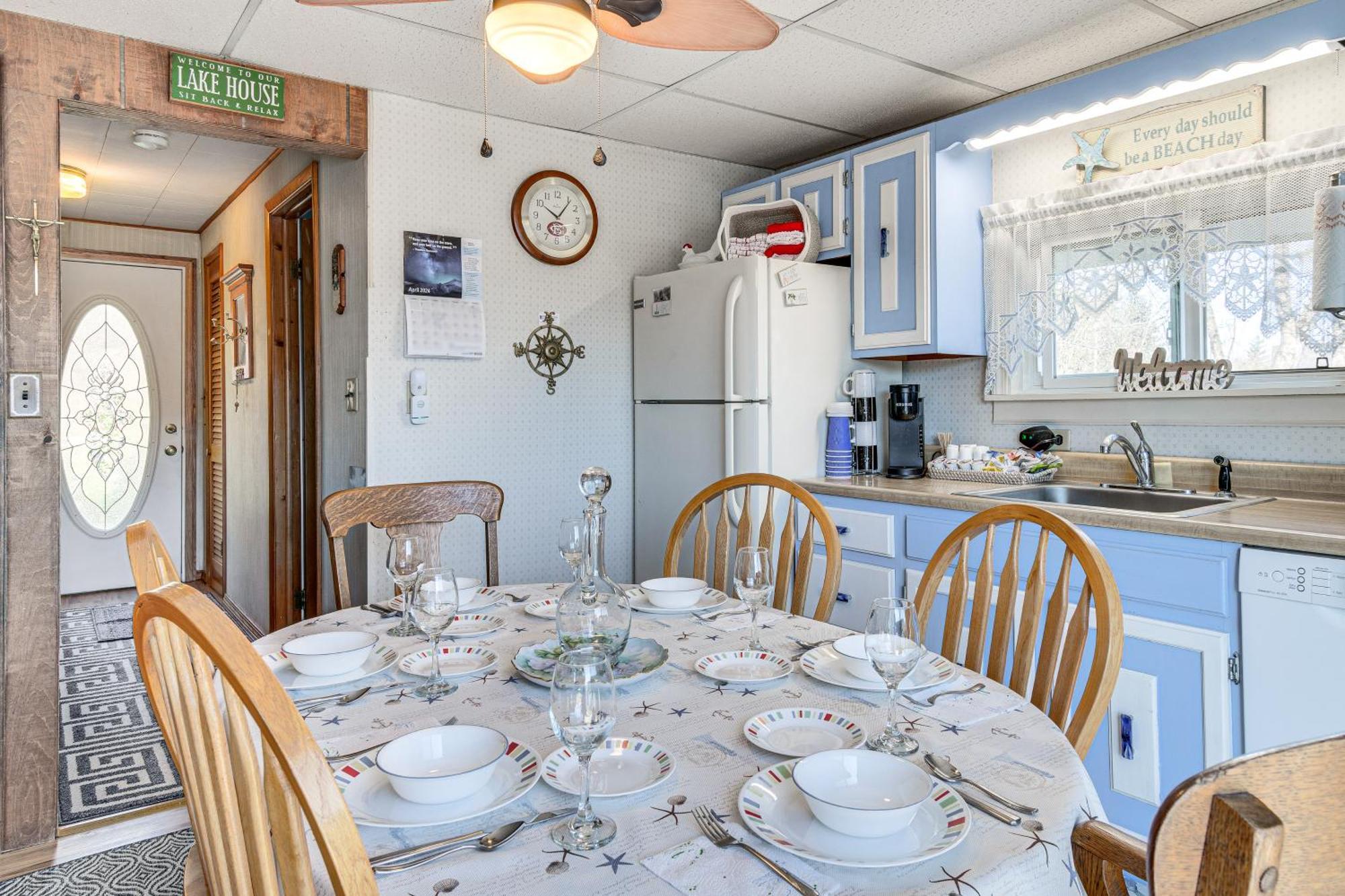 Waterfront Wolcott Vacation Rental With Deck And Views Exterior foto