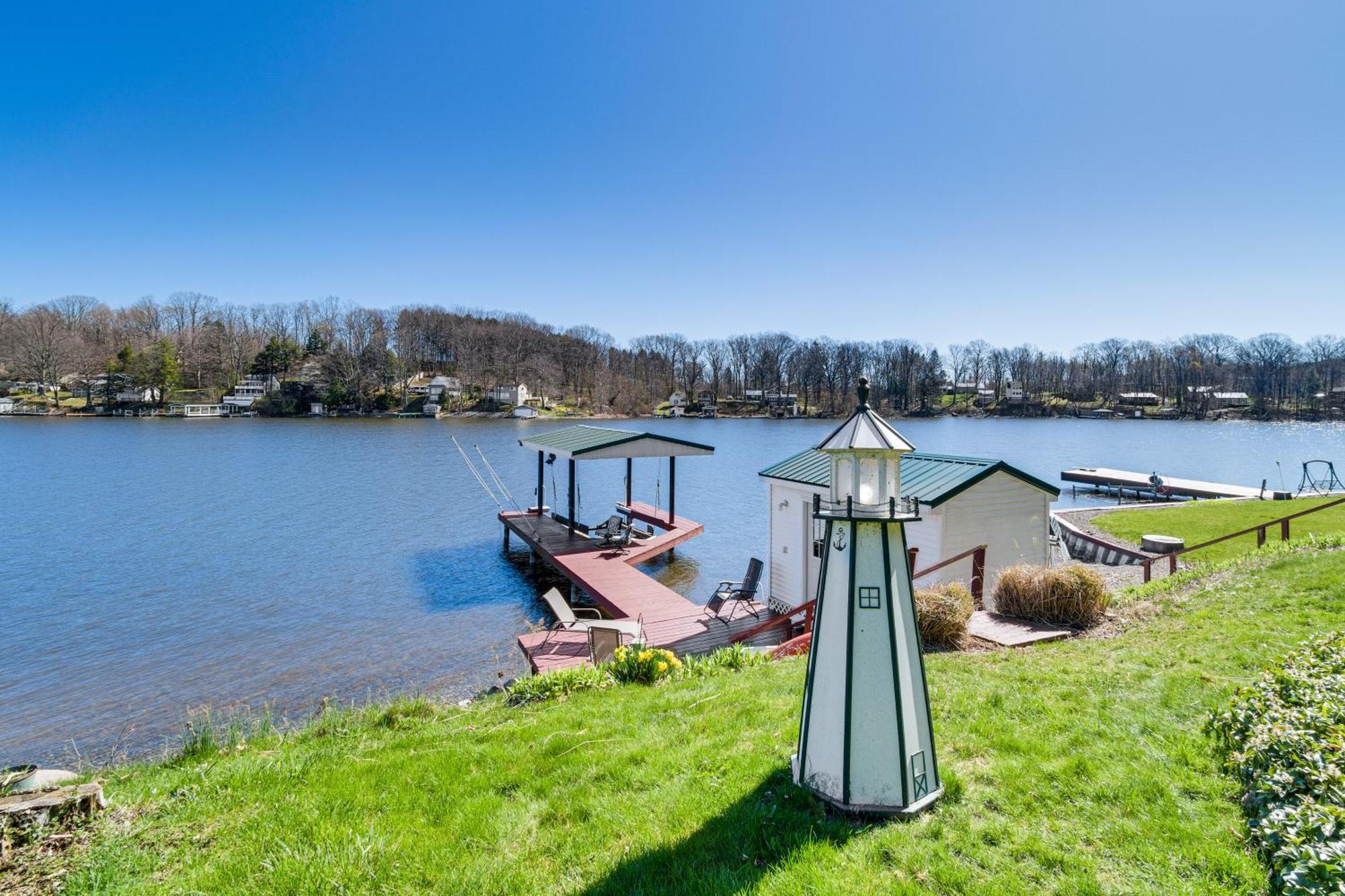 Waterfront Wolcott Vacation Rental With Deck And Views Exterior foto