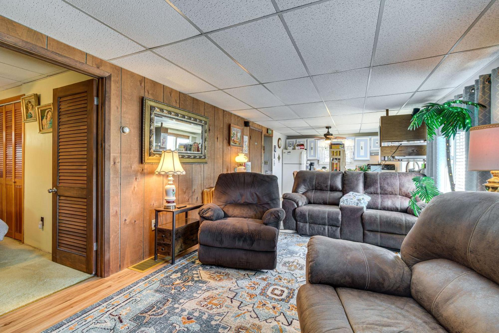Waterfront Wolcott Vacation Rental With Deck And Views Exterior foto